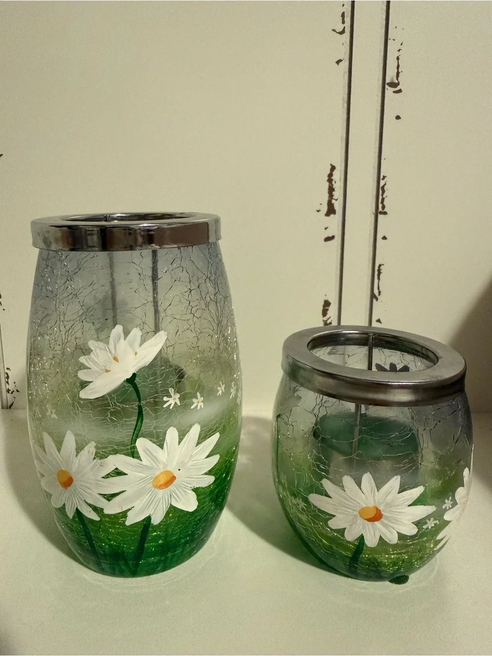 Yankee Candle Daisy Crackle Tealight Holder - set of 2 Approx 5”&3”
